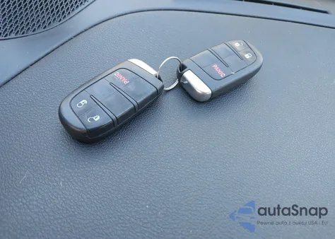 2018 Jeep Renegade Latitude Fwd from USA, damaged, VIN ZACCJABB4JPH11453